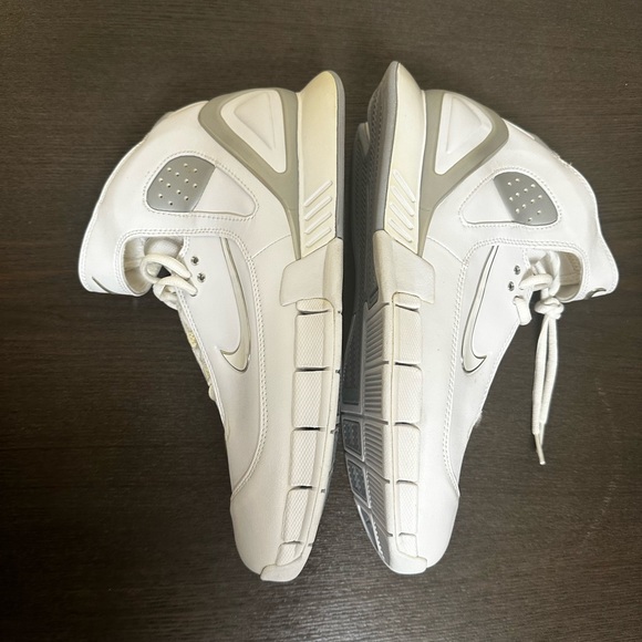 Nike Air Zoom Huarache 2K5 Kobe 6 Men\'s Size 11 White 310850-11 main image 8